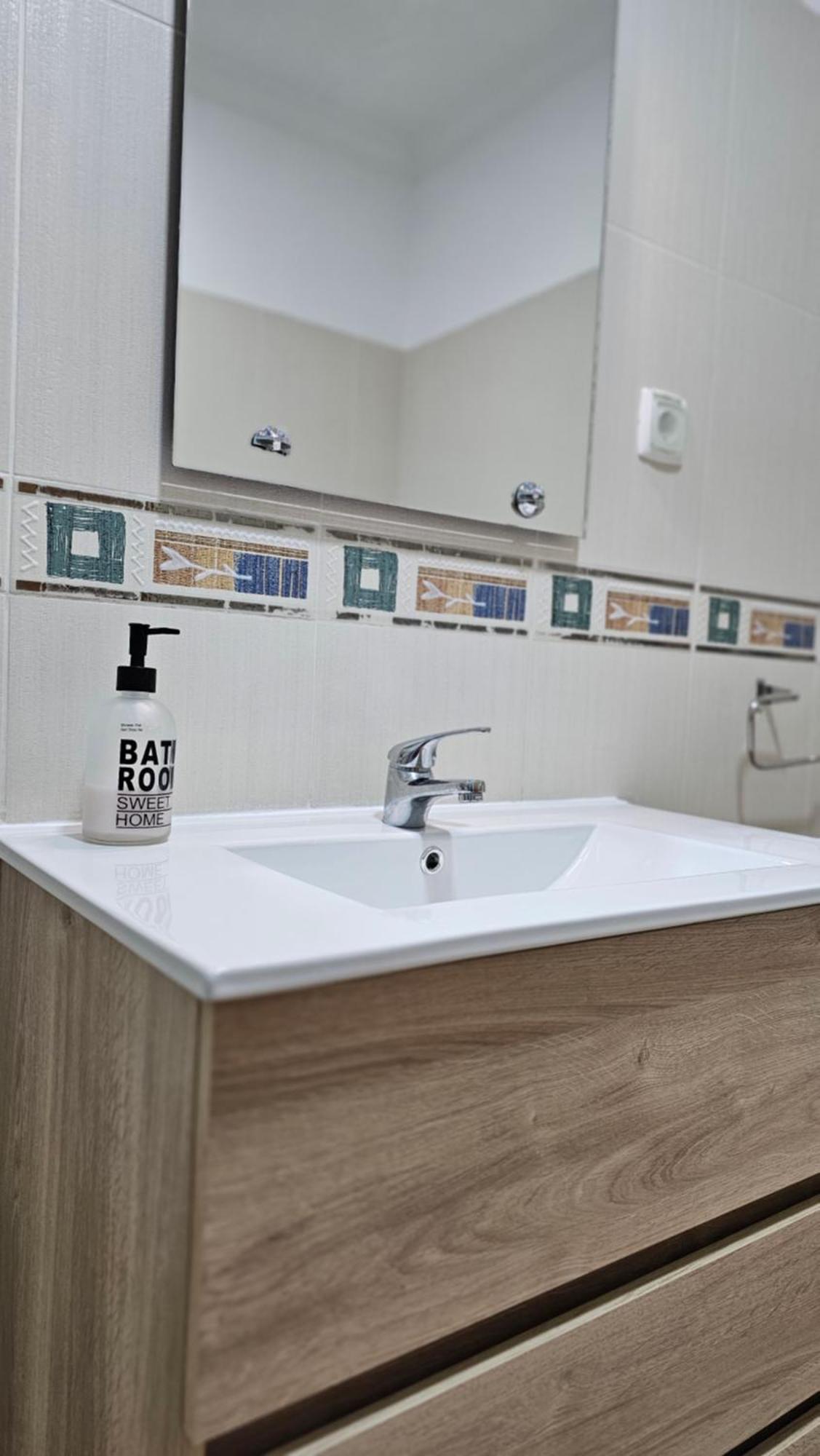 Harbour'S Way, Spacious And Cosy Apartment, With Ac Olhão Dış mekan fotoğraf